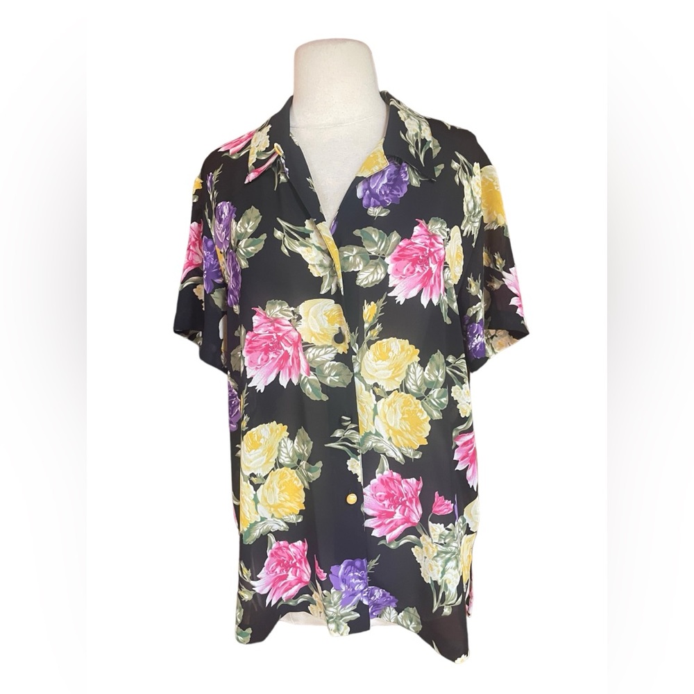 Vintage Chaus Floral, Semi-Sheer Button Down Blouse‎